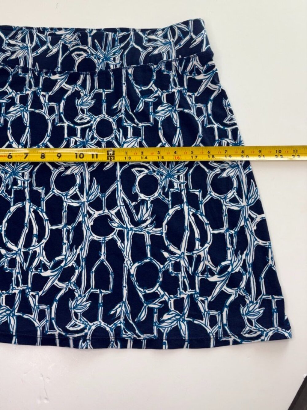 Women's Lilly Pulitzer Brenna Pull On Skirt High Tide Navy Lucy Bamboo size M - Picture 10 of 10